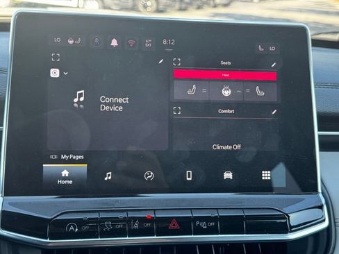 Certified 2025 Jeep Compass Limited AWD/4WD image 28