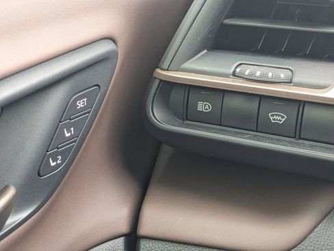 Used 2024 Toyota Crown Limited w/ Advanced Technology Package image 29