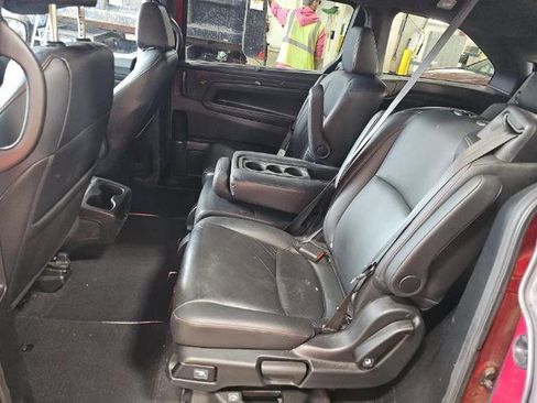 Used 2023 Honda Odyssey Sport image 11