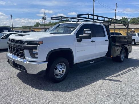 Used 2023 Chevrolet Silverado 3500 W/T w/ WT Convenience Package AWD/4WD image 9