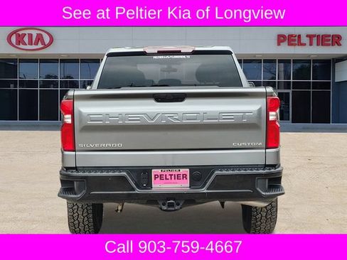 Used 2022 Chevrolet Silverado 1500 Custom Trail Boss AWD/4WD image 5