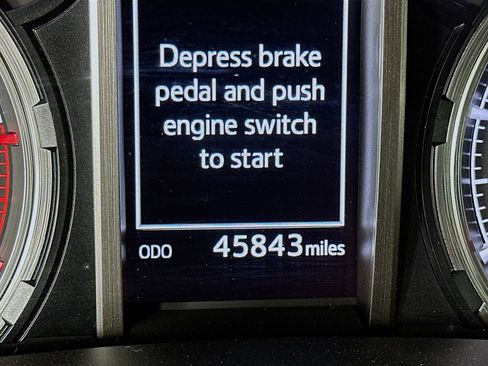 Used 2024 Toyota 4Runner TRD Off-Road image 19