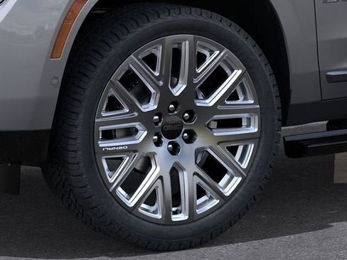 New 2026 GMC Yukon Denali Ultimate AWD/4WD image 9