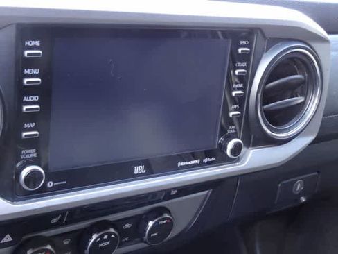 Used 2023 Toyota Tacoma Limited AWD/4WD image 14