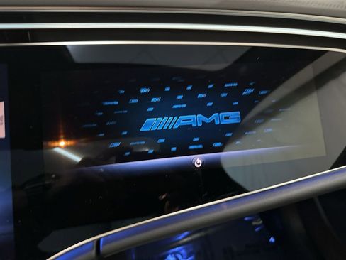 New 2026 Mercedes-Benz E 53 AMG e 4MATIC Sedan image 19