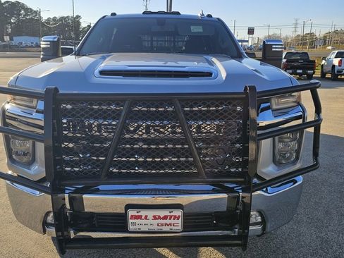 Used 2020 Chevrolet Silverado 3500 LTZ w/ LTZ Convenience Package image 2