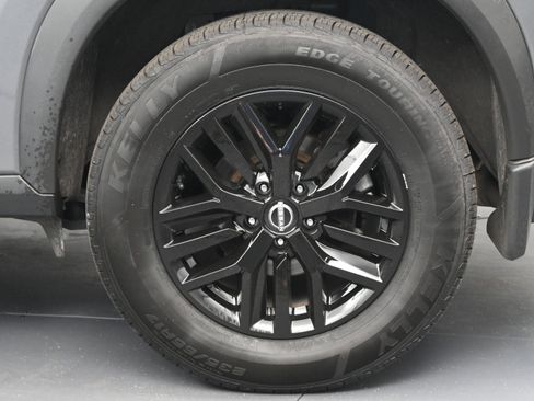 Certified 2023 Nissan Rogue S image 20