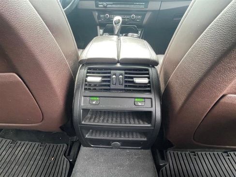 Used 2016 BMW 535i Sedan image 8