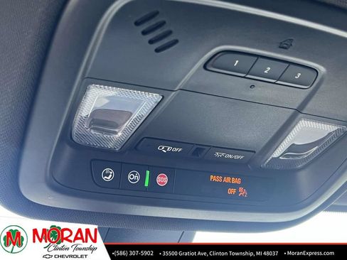 Certified 2023 Chevrolet Traverse RS w/ LPO, Floor Liner Package AWD/4WD image 29