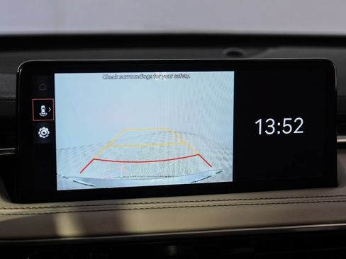Used 2024 Genesis G70 2.5T RWD image 21