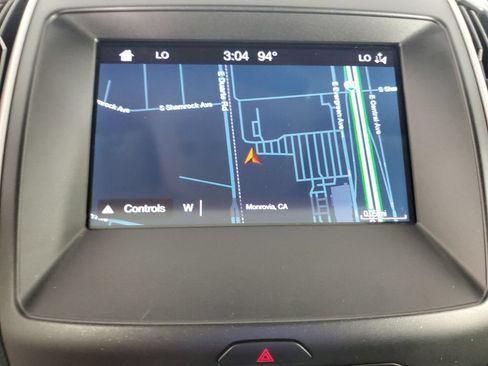 Used 2019 Ford Edge SEL w/ Equipment Group 201A FWD image 21