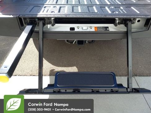 New 2026 Ford F350 Lariat w/ Black Appearance Package image 30