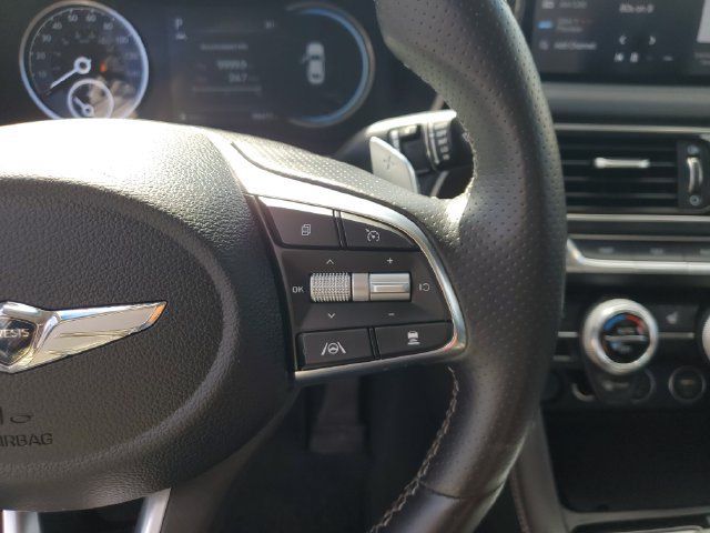 Used 2022 Genesis G70 2.0T RWD image 33