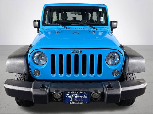 Used 2017 Jeep Wrangler Unlimited Sport w/ Connectivity Group image 3