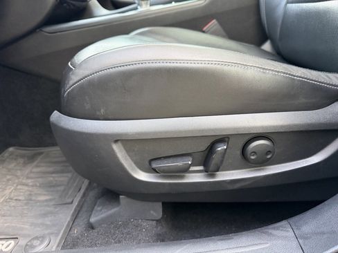 Used 2019 INFINITI QX50 Essential w/ Proactive Package image 14