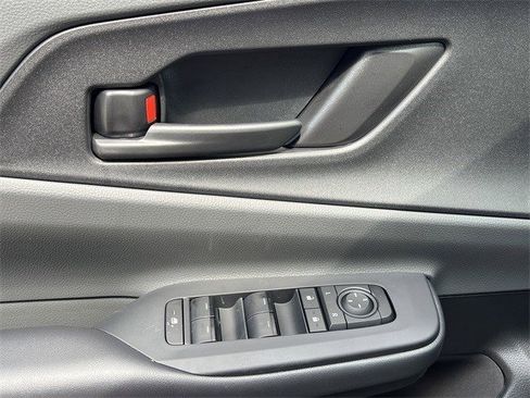 New 2026 Toyota Prius LE image 16