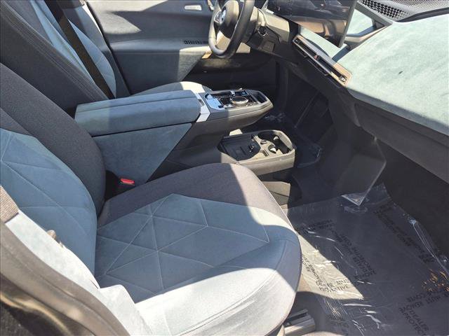 Certified 2024 BMW iX xDrive50 w/ Premium Package AWD/4WD image 22