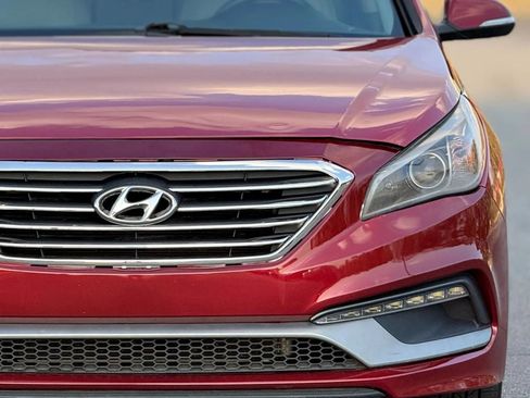 Used 2017 Hyundai Sonata Sport w/ Value Edition Package 02 FWD image 12