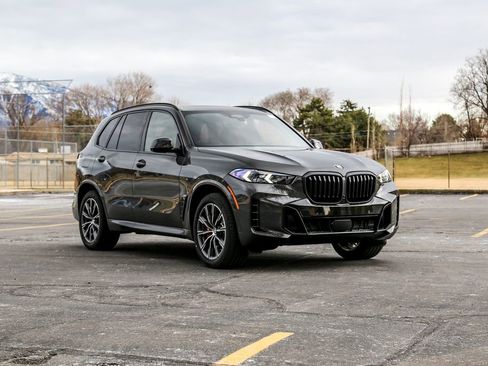 New 2026 BMW X5 xDrive40i w/ M Sport Package image 7