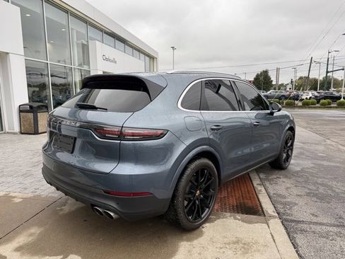 Used 2019 Porsche Cayenne S image 6