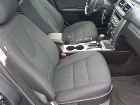 Used 2012 Ford Fusion SE FWD image 27