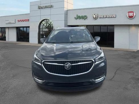Used 2020 Buick Enclave Essence w/ Sound and Sites Package FWD image 2
