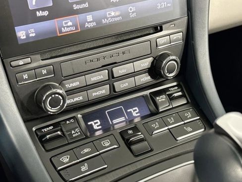 Used 2019 Porsche 911 Carrera GTS image 11