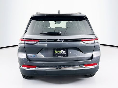 Used 2022 Jeep Grand Cherokee Limited 4xe image 7