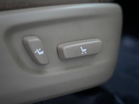 Used 2019 Toyota 4Runner Limited image 61