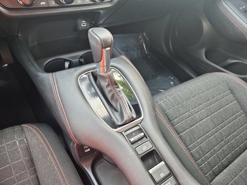 Certified 2024 Honda HR-V Sport image 23