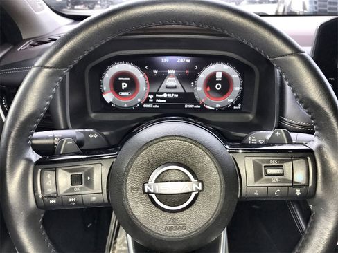 Certified 2023 Nissan Rogue Platinum w/ Platinum Premium Package image 14