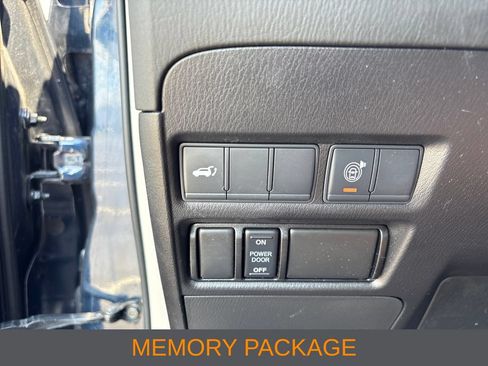Used 2022 Nissan Armada SL RWD image 11