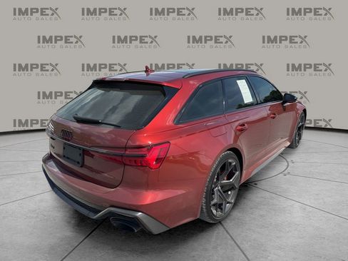 Used 2024 Audi RS 6 performance image 5