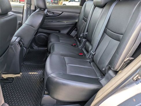 Used 2019 Nissan Rogue SL w/ Premium Package image 28