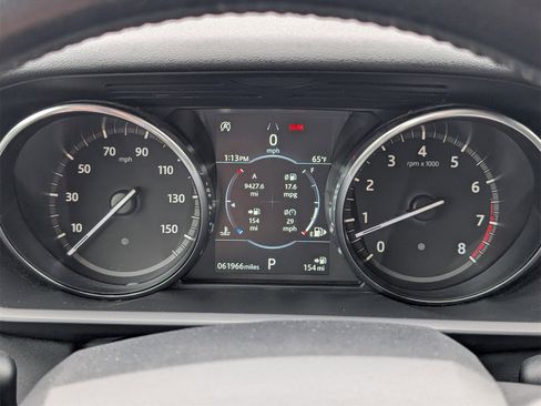 Used 2020 Land Rover Discovery SE image 25