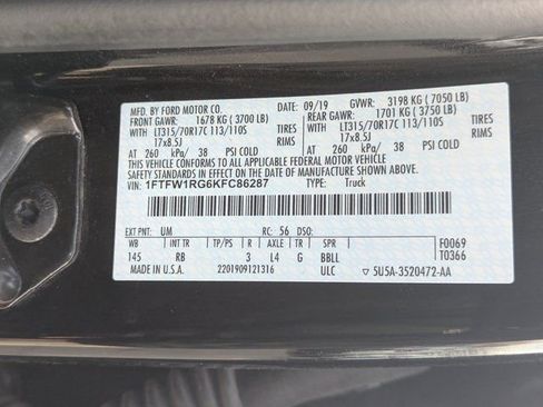 Used 2019 Ford F150 Raptor w/ Equipment Group 802A Luxury image 38