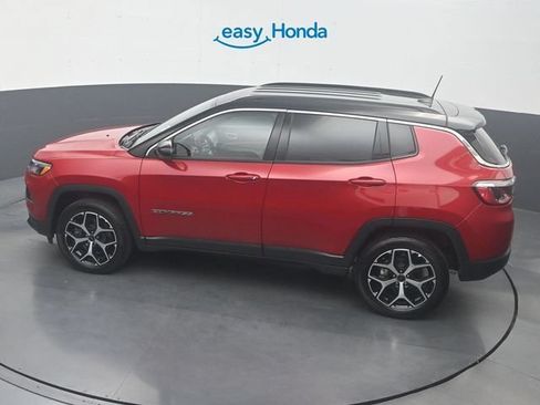 Used 2025 Jeep Compass Limited AWD/4WD image 21