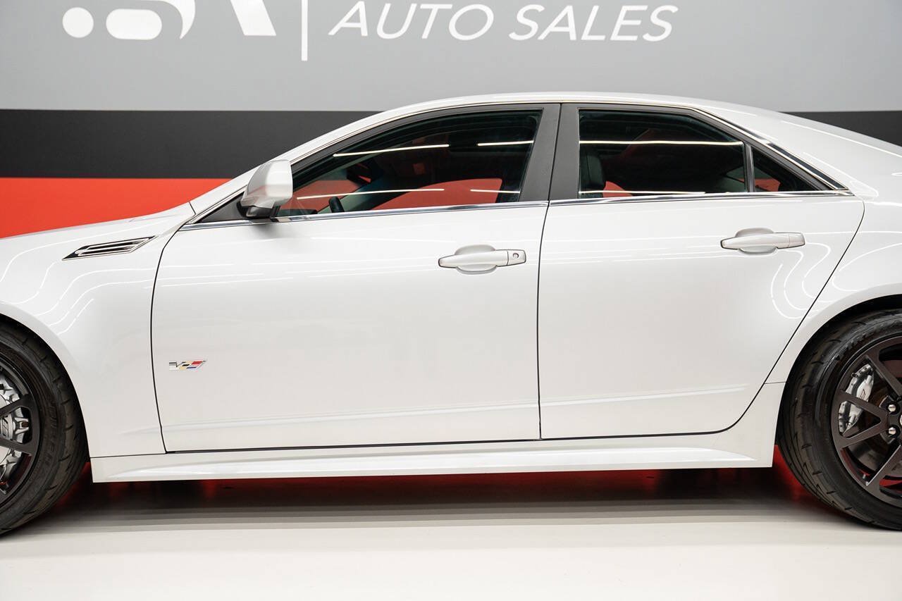 Used 2010 Cadillac CTS V RWD image 22