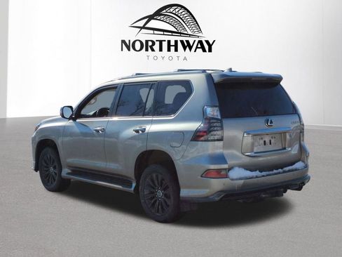 Used 2023 Lexus GX 460 Luxury w/ Sport Design Package image 5