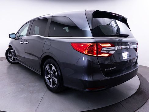 Used 2020 Honda Odyssey Touring image 3