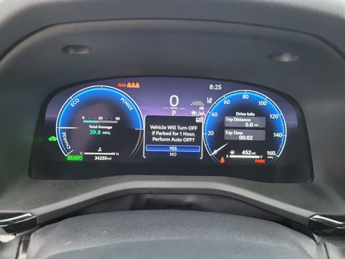 Certified 2025 Toyota Camry XLE w/ Premium Package image 31