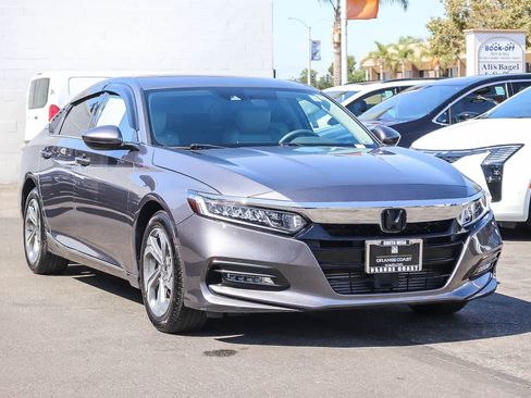 Used 2020 Honda Accord EX image 3