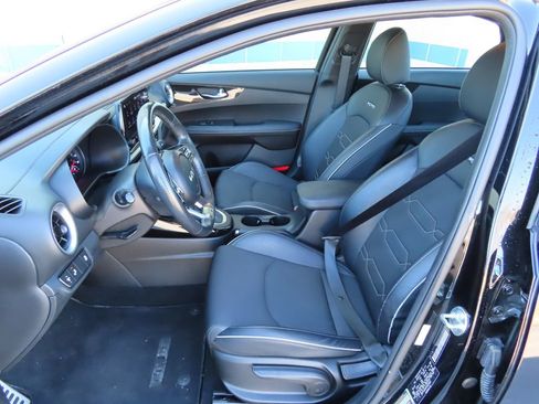 Certified 2023 Kia Forte GT-Line image 20