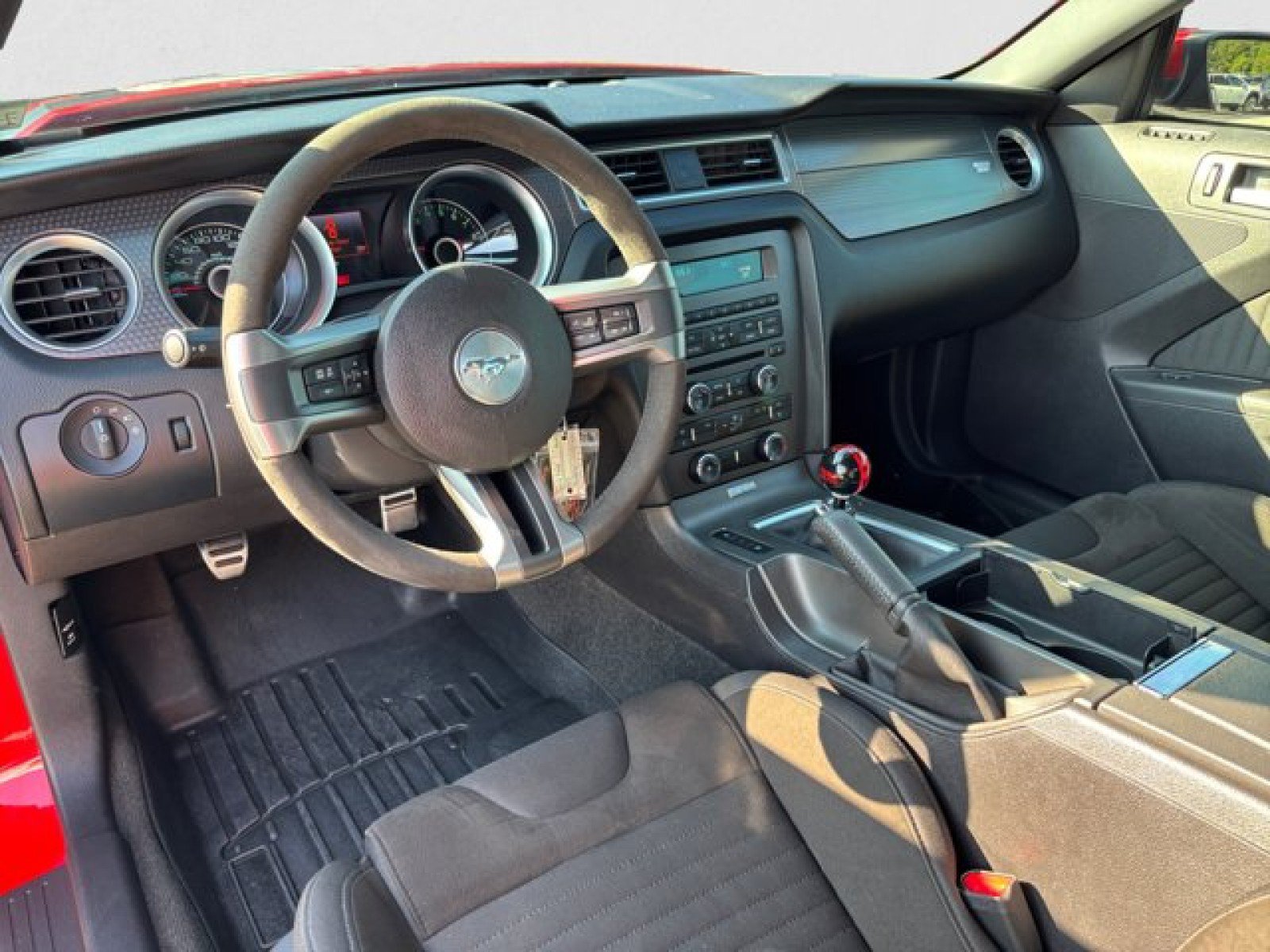 Used 2013 Ford Mustang Boss 302 w/ Boss 302 Accessory Pkg RWD image 12