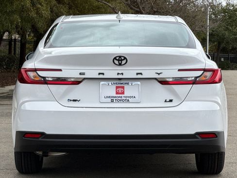 New 2025 Toyota Camry LE w/ Convenience Package FWD image 5