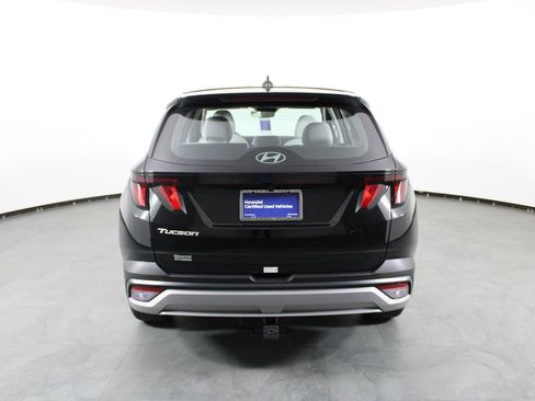 Used 2026 Hyundai Tucson SE FWD image 11