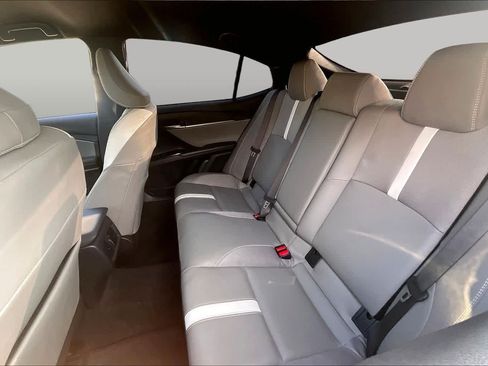 Used 2026 Toyota Camry SE FWD image 20