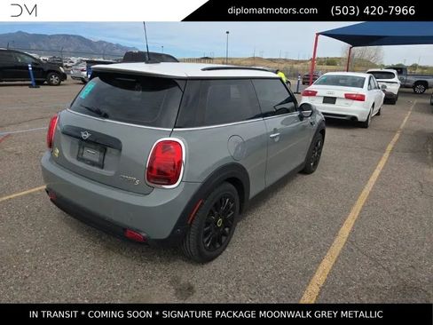 Used 2023 MINI Cooper SE FWD image 4