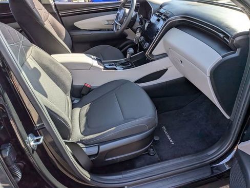 Used 2023 Hyundai Tucson SE image 35