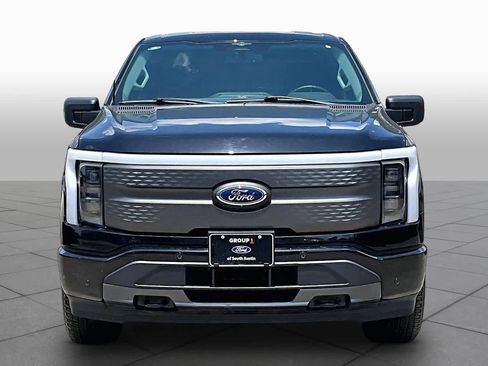 Used 2023 Ford F150 Lightning XLT AWD/4WD image 3